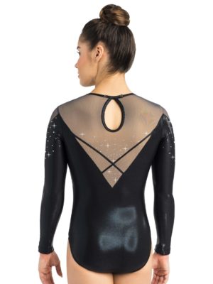 ERVY schwarzer Turner- Wettkampfanzug mit langen Armen und Tüll im Rücken. Hochgeschlossener Anzug mit Druckknopfverschluss im Rücken.