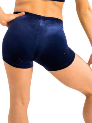 ERVY Hipster low rise in vielen Farben. Kurze Hose in blau aus flauschigem Material.