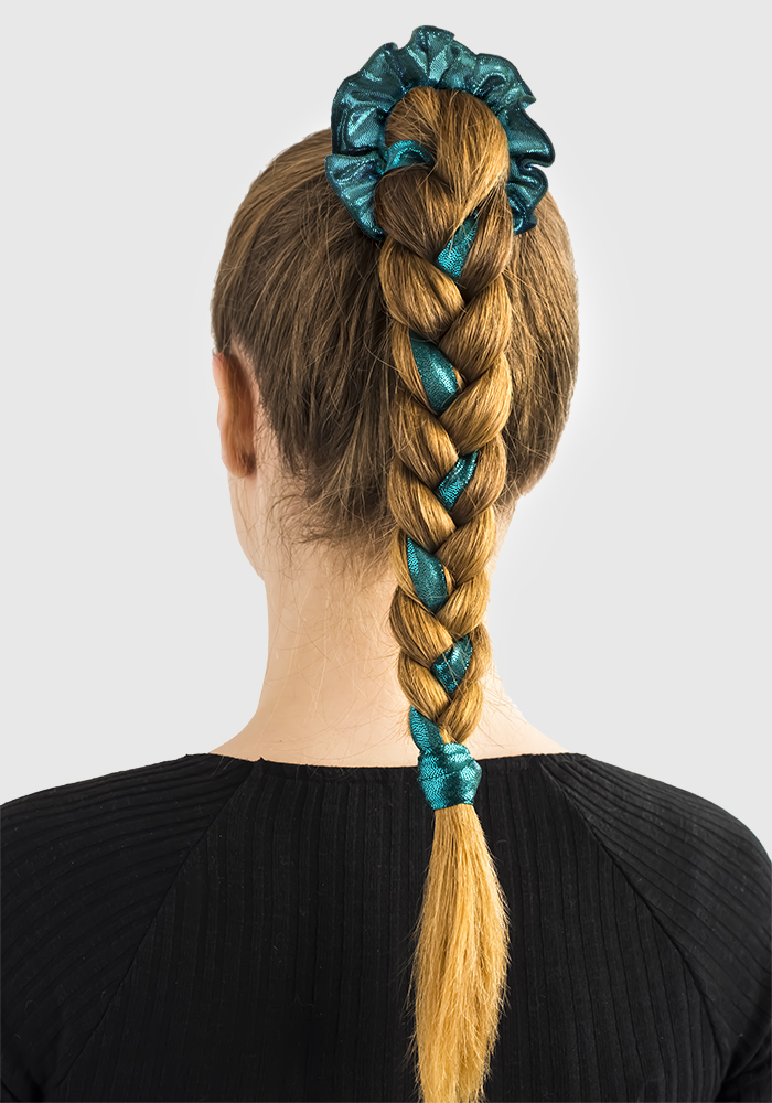 ERVY Weihnachtsidee Set für Damen und Mädchen mit Haargummi und Haarbänder als Streifen. Günstiges Set.