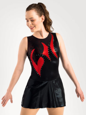 ERVY Schwarzes Eislauf- und Tanzkleid WEGA mit Glanz und Glitzer und ohne Arm. Feuriges Design im Oberteil.